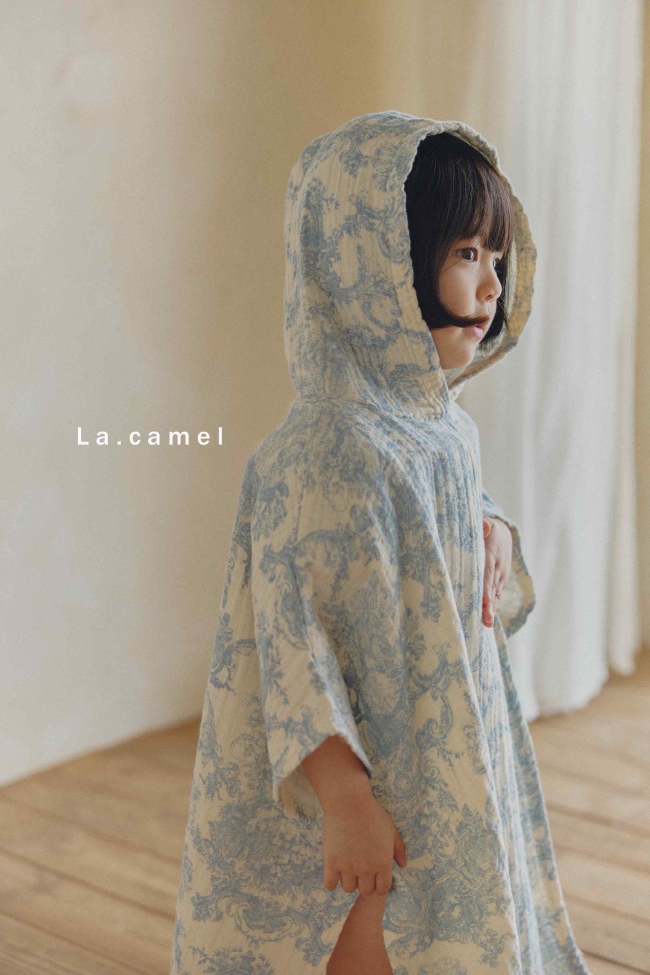 LACAMEL水墨花朵連帽毛巾袍 04