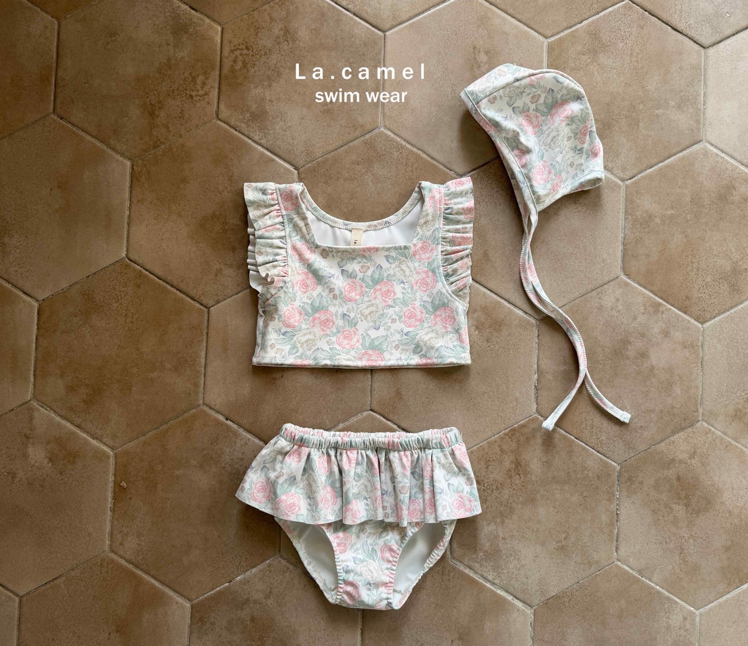 LACAMEL綁帶泳帽 10