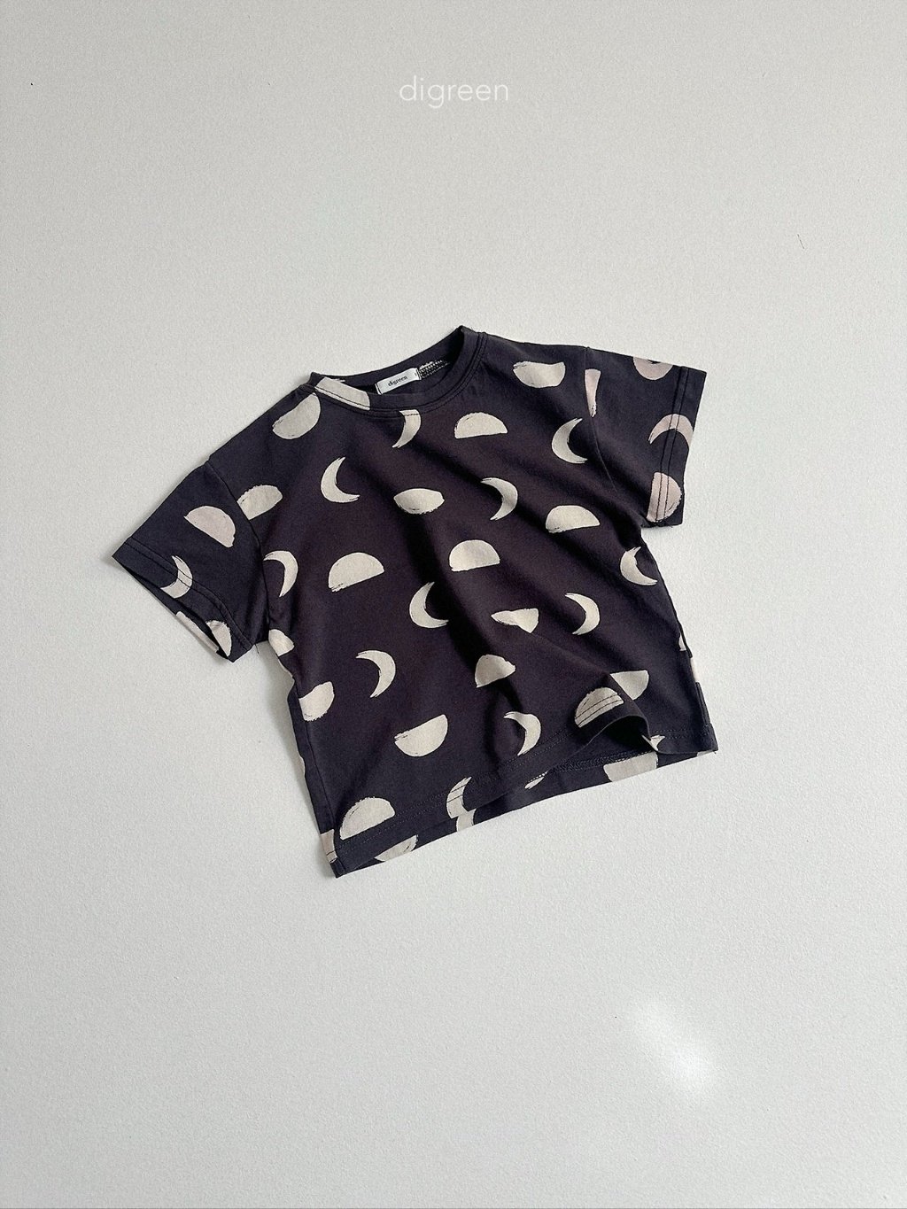 DIGREEN half moon tee 彎月短袖T 04