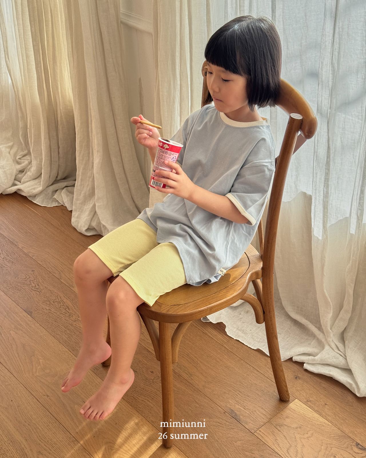 MIMIUNNI 薄款坑條短褲 07