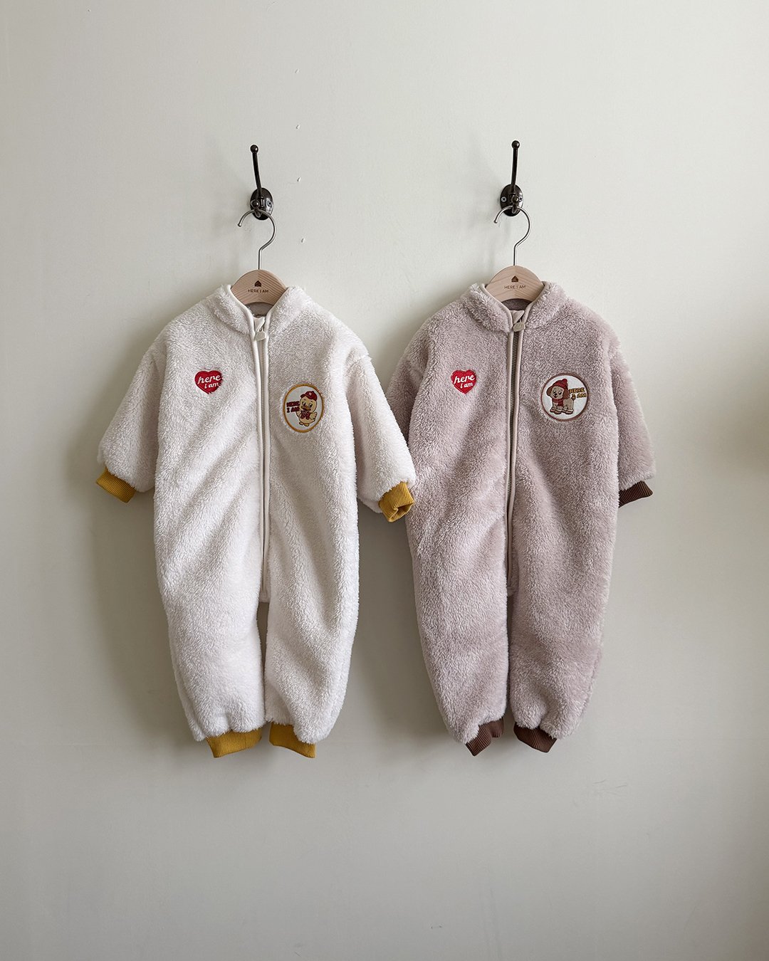 here i am kinder fleece 拼色包邊連身裝 10