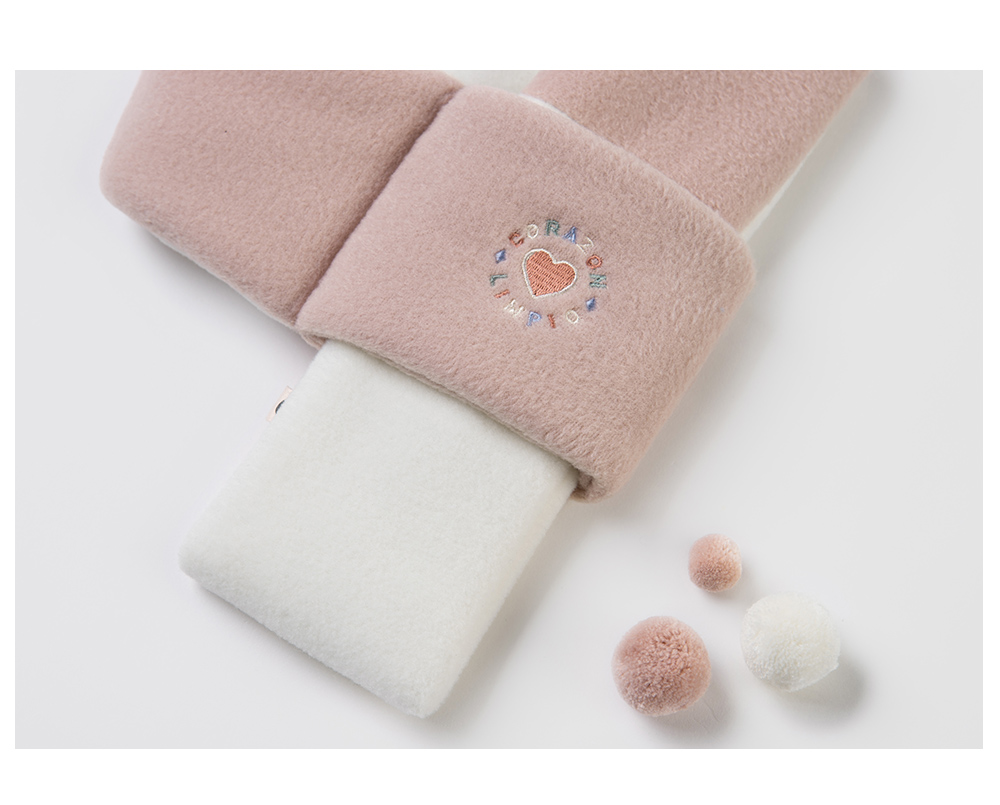 3F2CF3CF-D7ED-4AFE-89A4-53F9082678BE