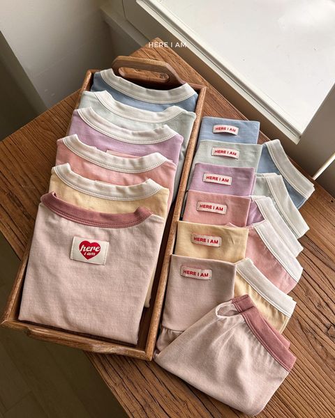 here i am 彩虹家居服套裝 11