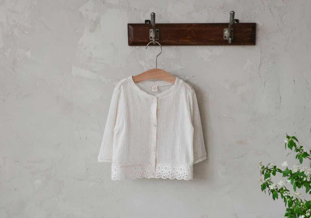 puellaFLO Rita蕾絲下擺開襟外套 07