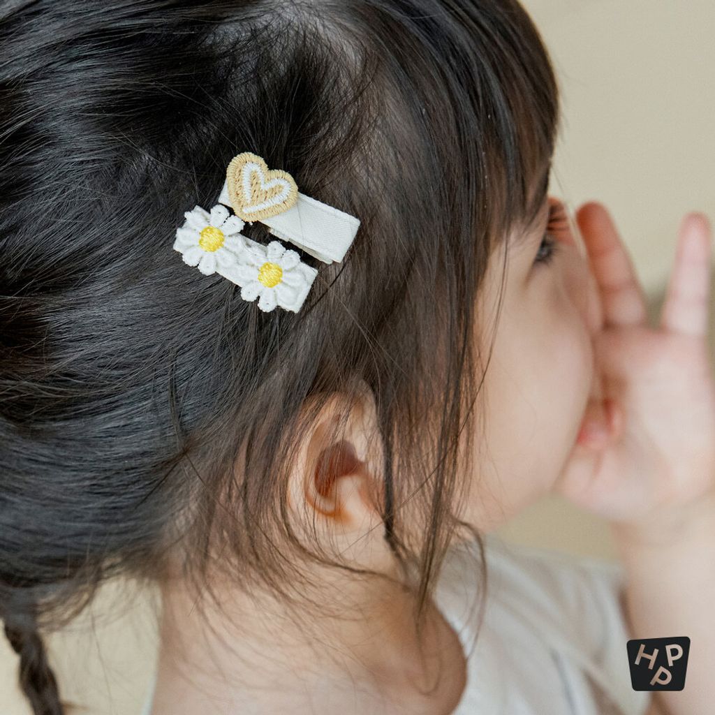 2050ec8903ba4fc8688ef453ae413a94