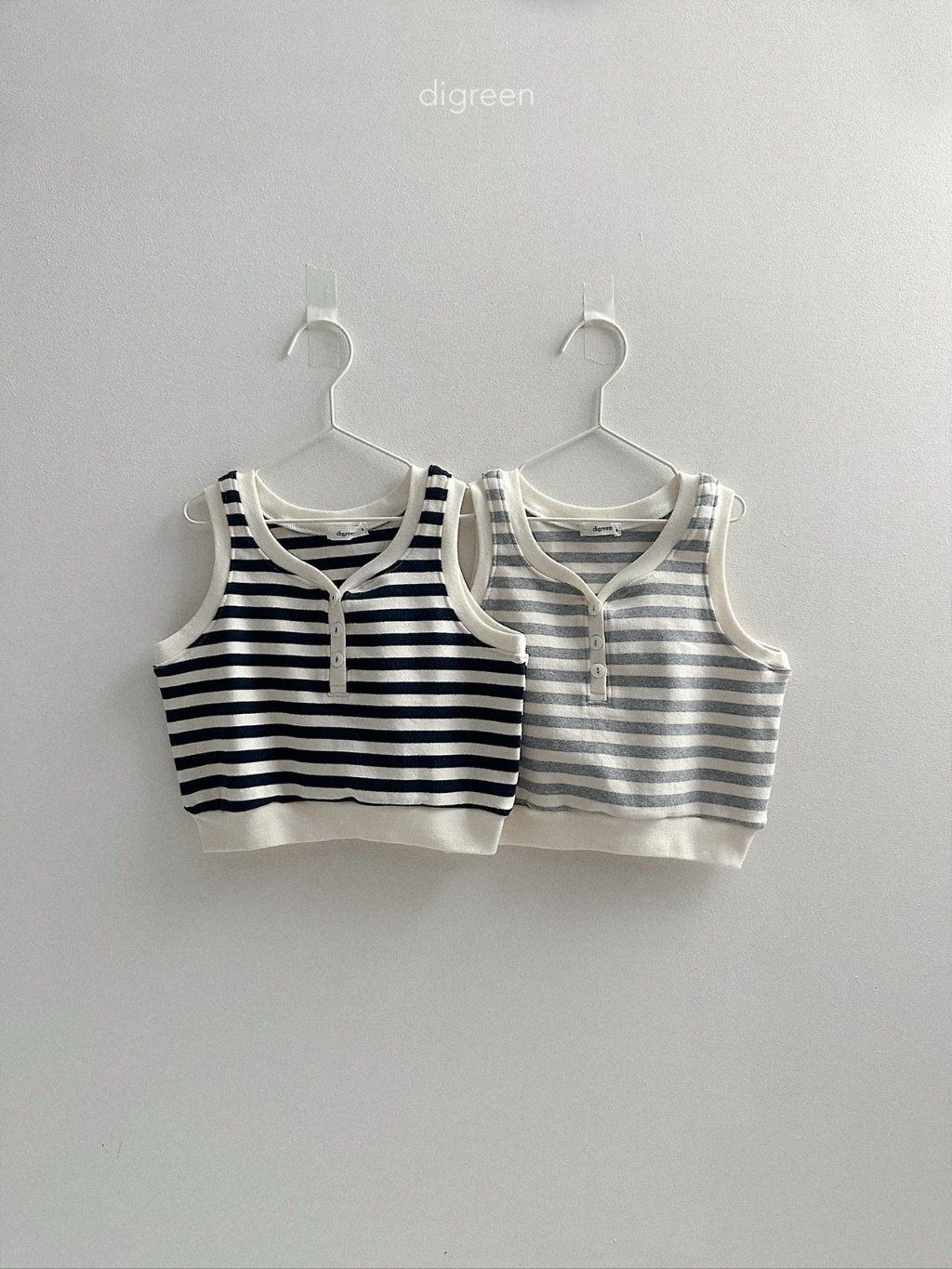 digreen marine sleeveless  鈕扣條紋背心 01