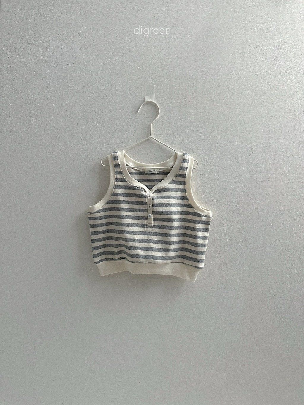 digreen marine sleeveless  鈕扣條紋背心 03