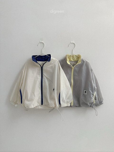 digreen air Jacket 拼色防風薄外套 01