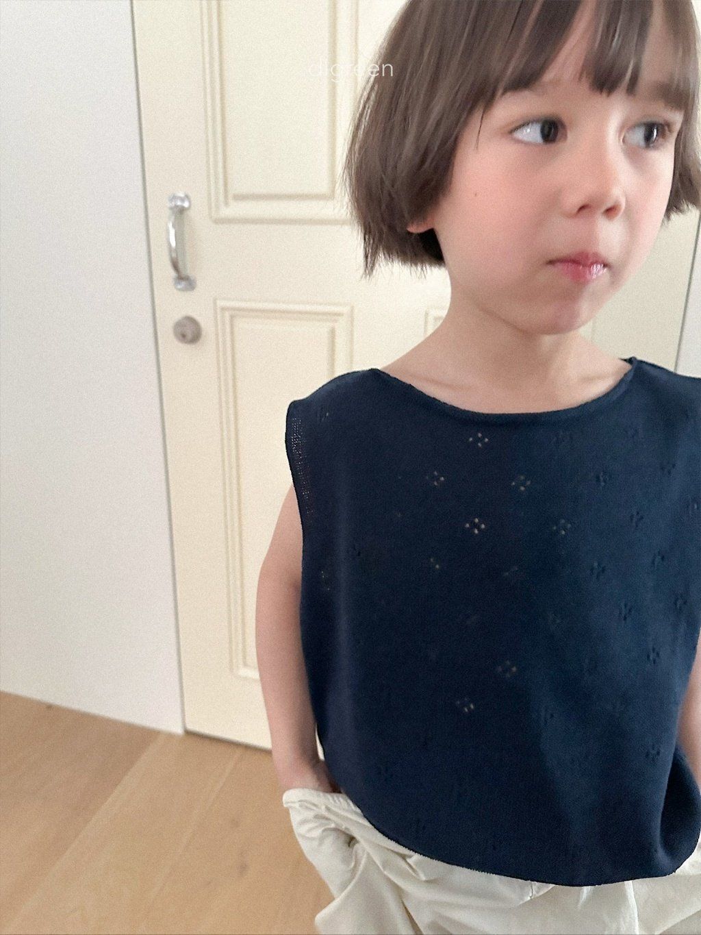 DIGREEN 花紋洞洞針織背心 15