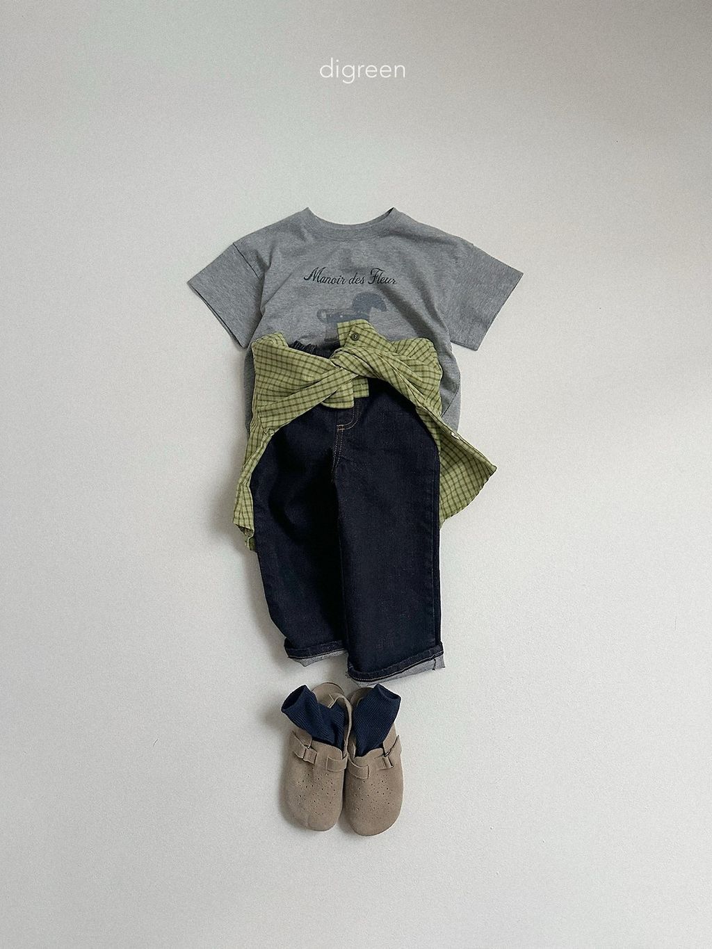 digreen 直筒牛仔長褲 07
