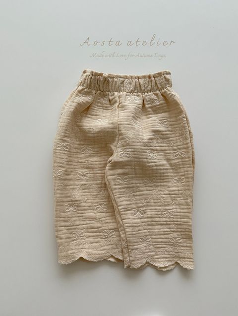 Princess Pants 06