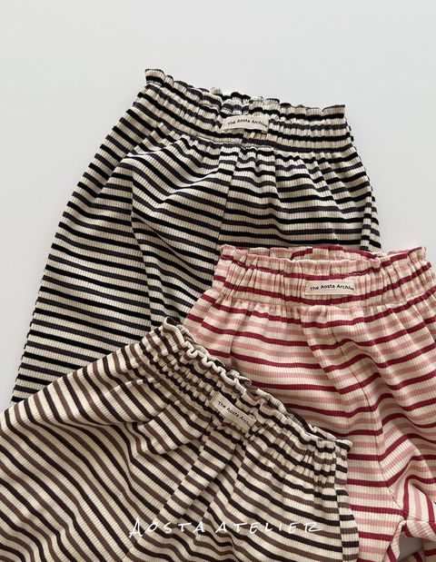 Chocolate pants 02