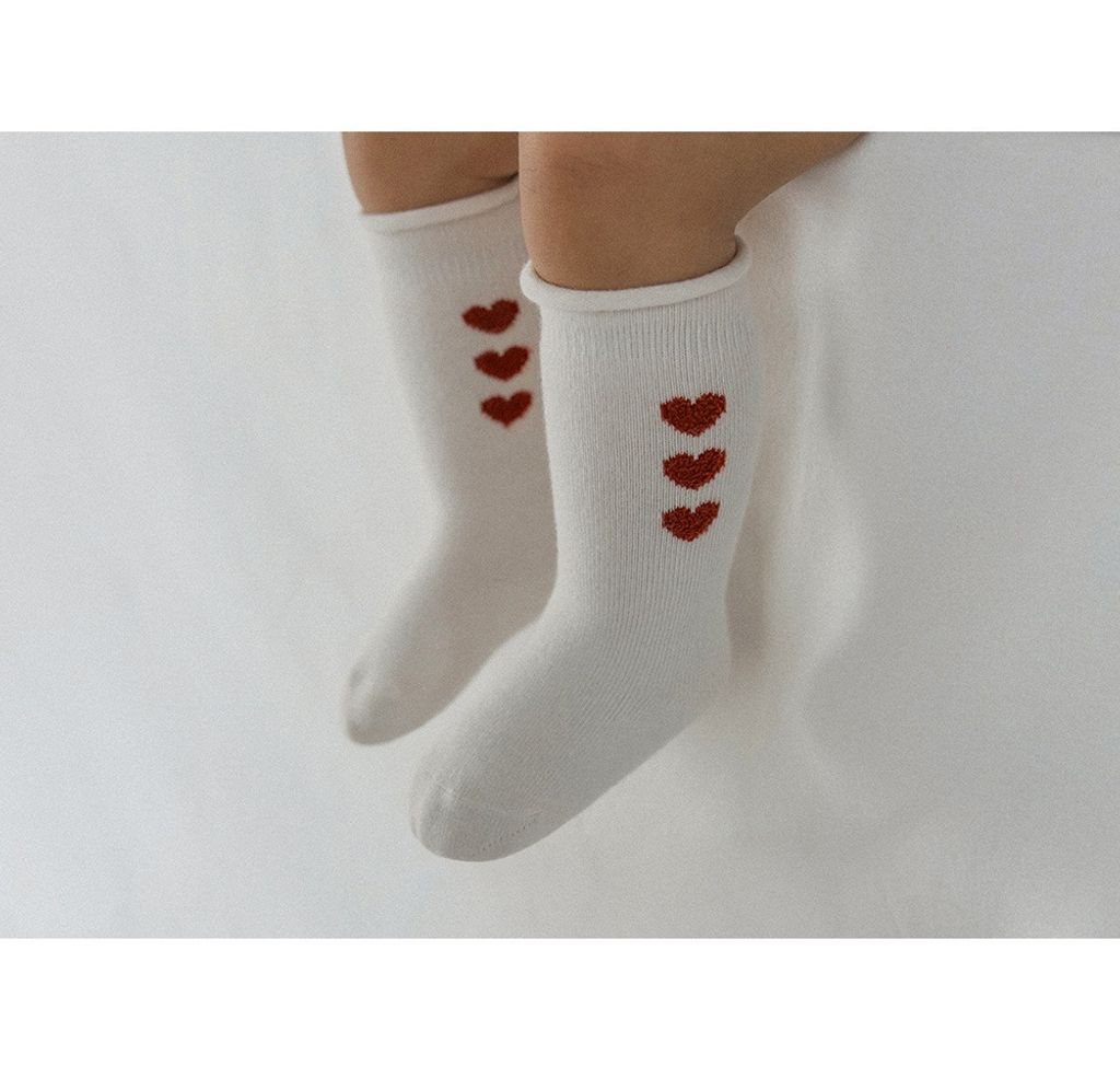 imgi_28_lovelingrollingkneesocks_03