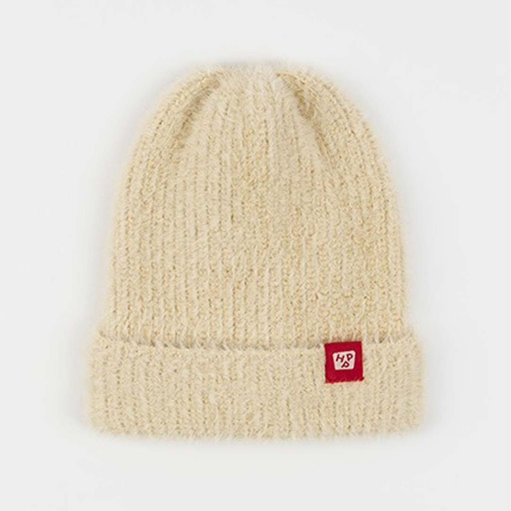 minkfluffynupyknitbabybeanie_01