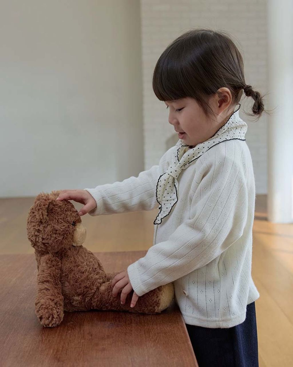 BEBOLIEN鏤空開襟外套12