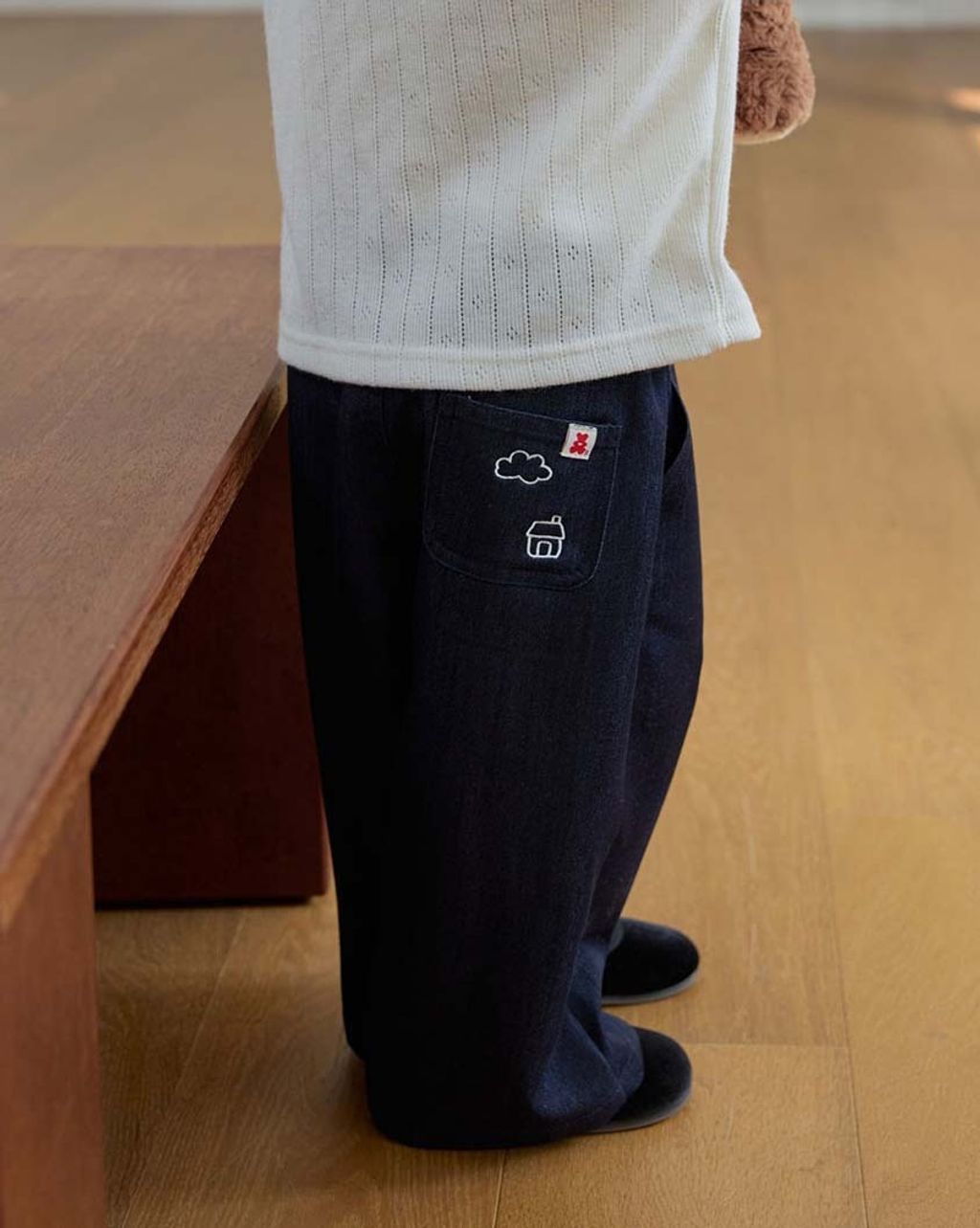 bebolien刺繡薄款牛仔寬褲09