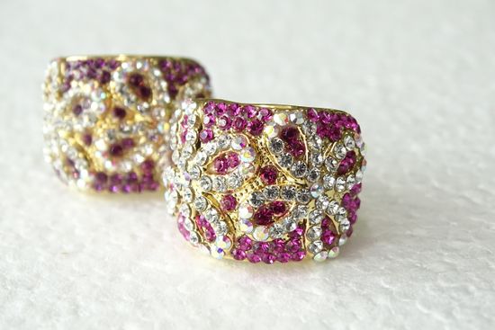 | Ozel Jewellery Bangi