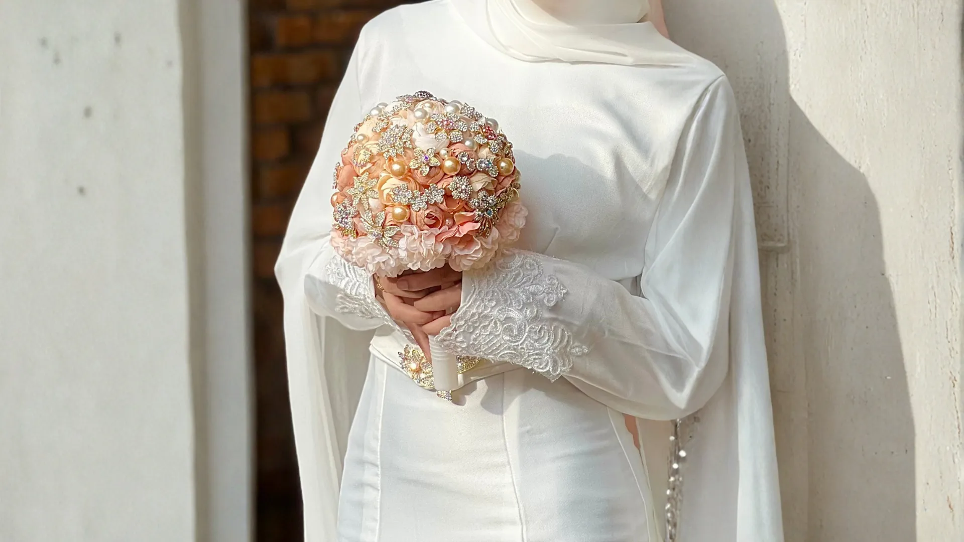 ELEGANCE BEGINS HERE | Ozel Jewellery Bangi