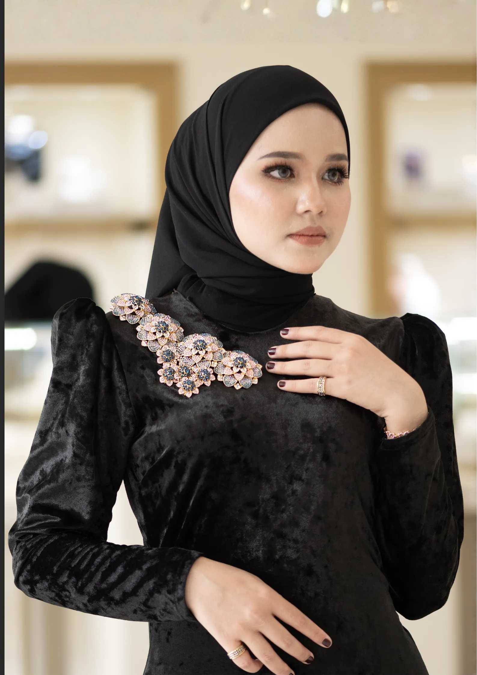 Ozel Jewellery Bangi