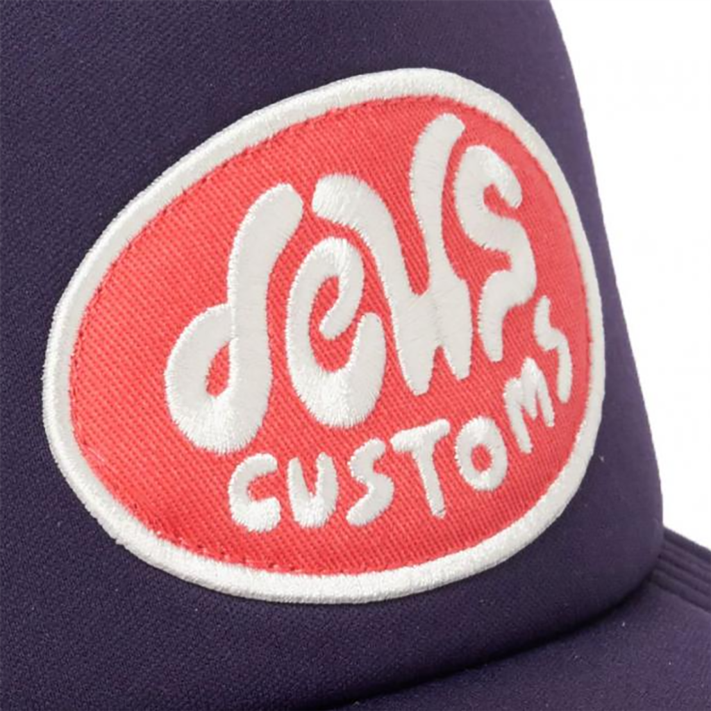 911x668_Deus-Ex-Machina-Mazey-Tr (1)