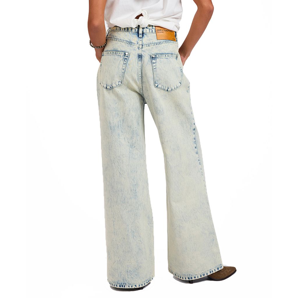 27311_AMBROSIABLUE_6