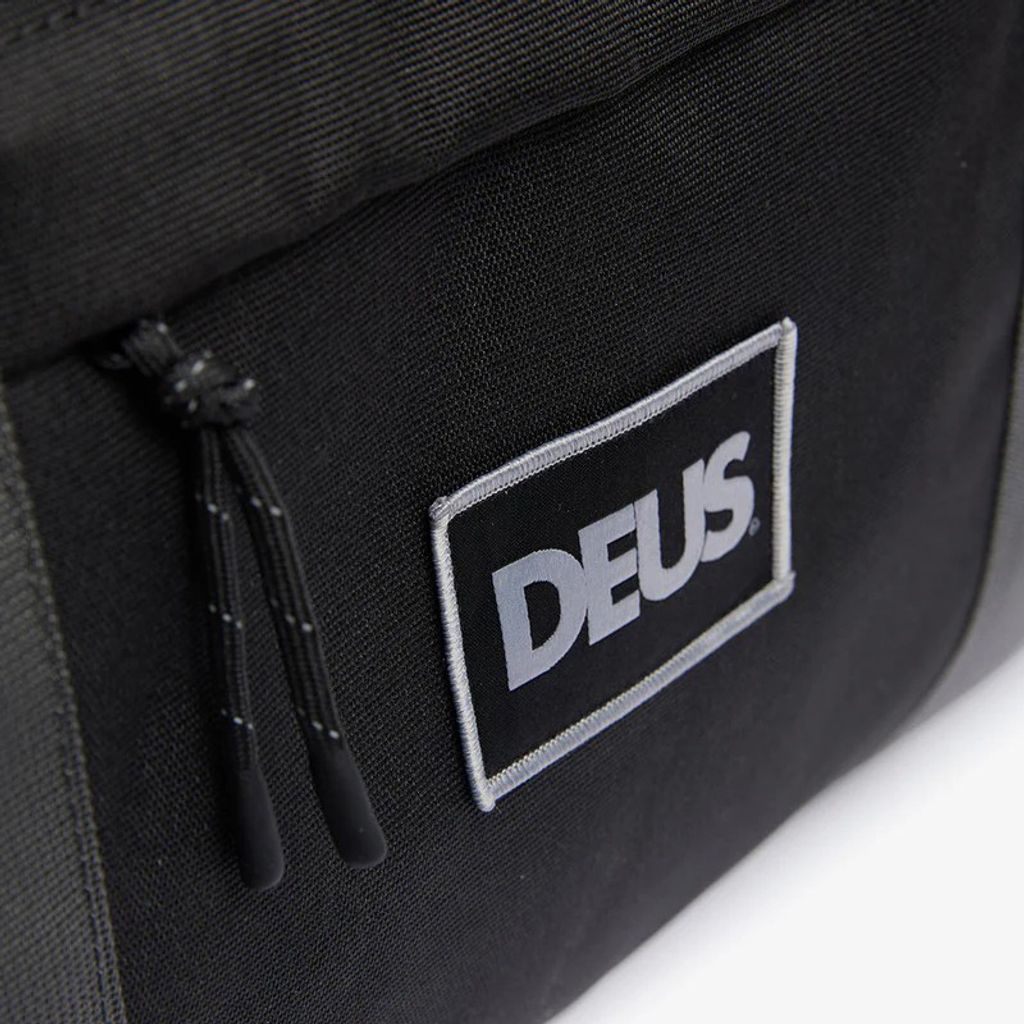 DMF247752-UtilityDuffle-ChocBrown-5_f130c31d-ae77-4539-8816-2657934680a4_800x