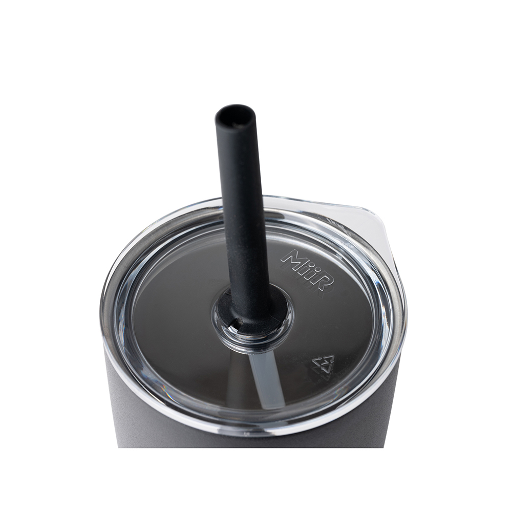 Press_Fit_Straw_Lid_Studio_0521_45deg_Down.jpg