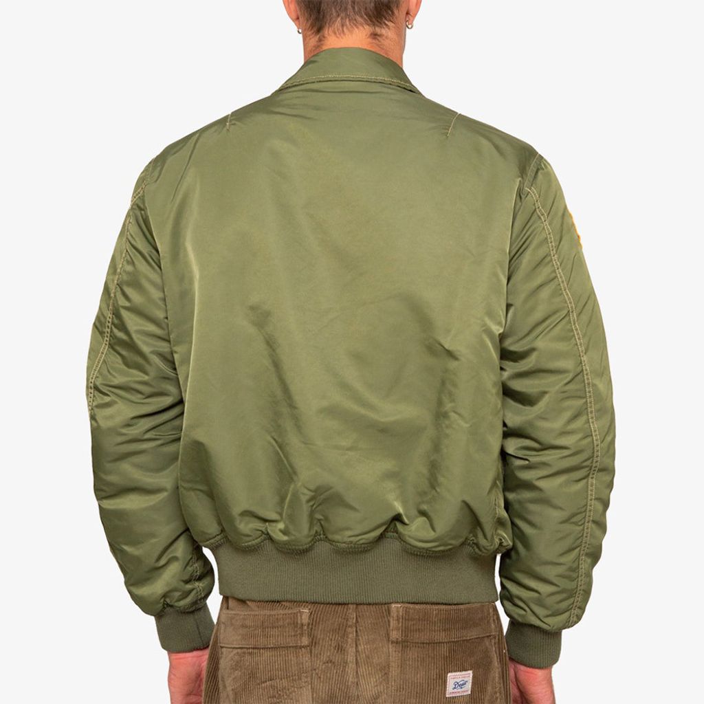 DMW2061233.FlightOverdyeJacket.OliveDrab.2_1080x1350.jpg