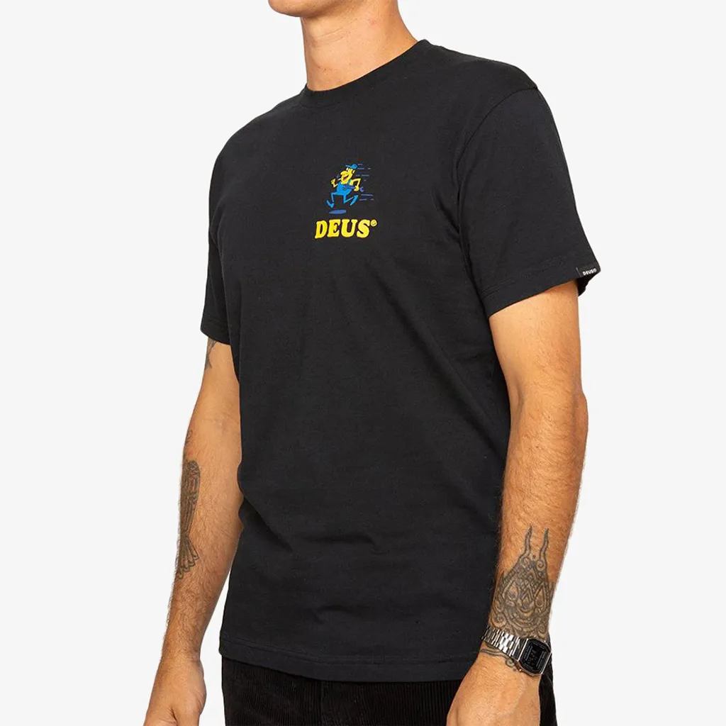 DMW2011251A.SpeedyTee.Black.3_1080x1350.jpg