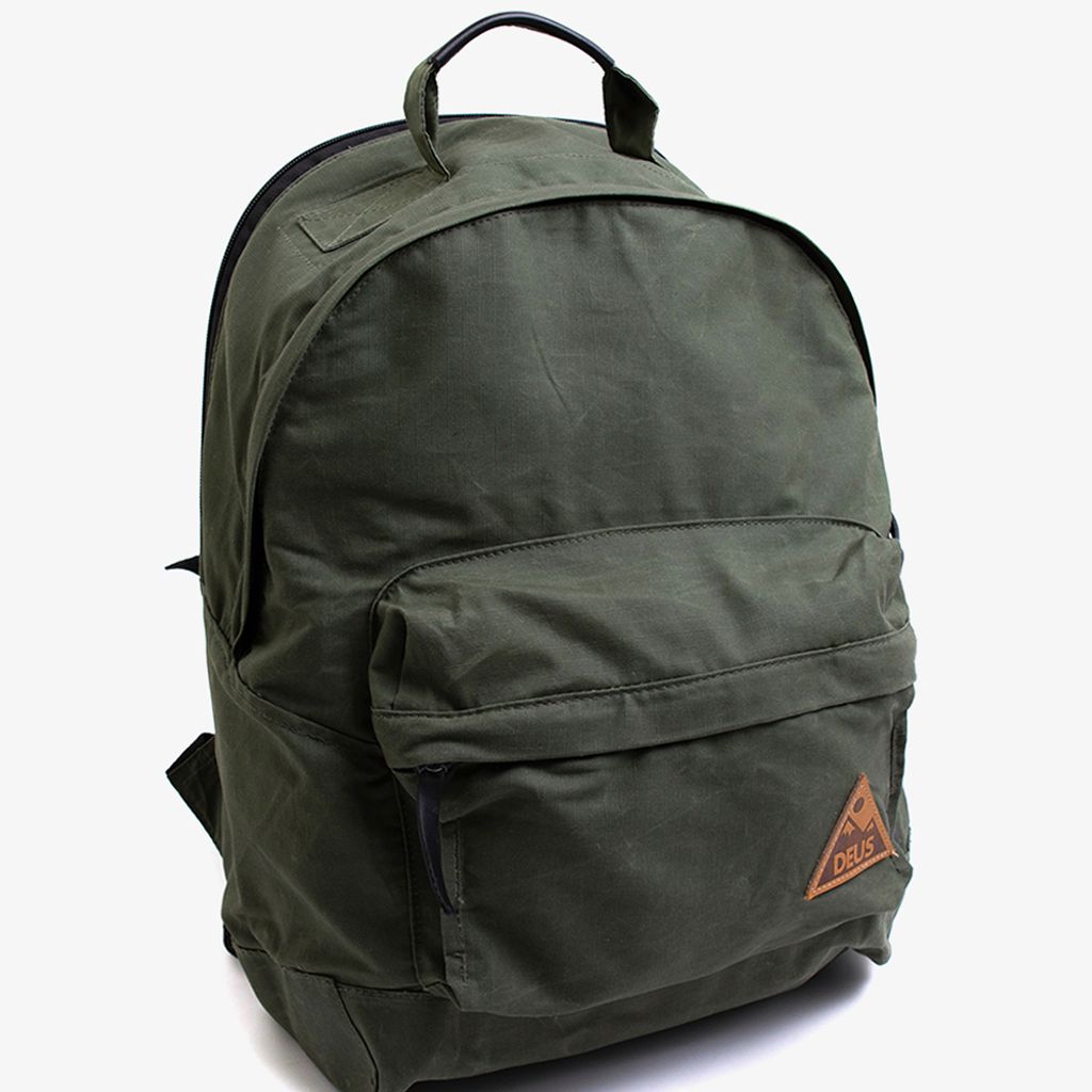 DMP227114.Wayfarer Backpack.Olive.1.jpg