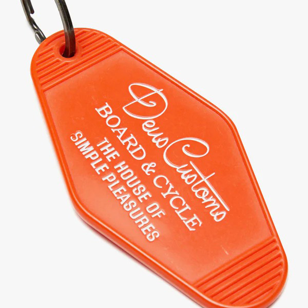 DMS2071410.HolidayKeyTag.Orange (1).jpg