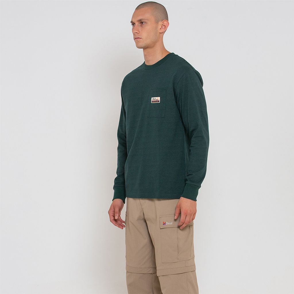 DMF221335.Tango Pocket Ls Tee.Trek Green.2