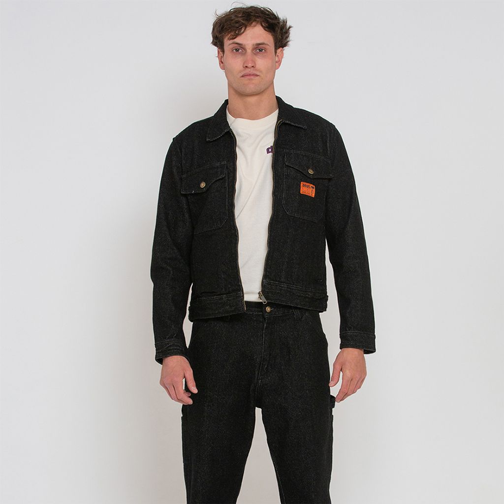 DMF226531.Ortiz Garage Jacket.Washed Black.1