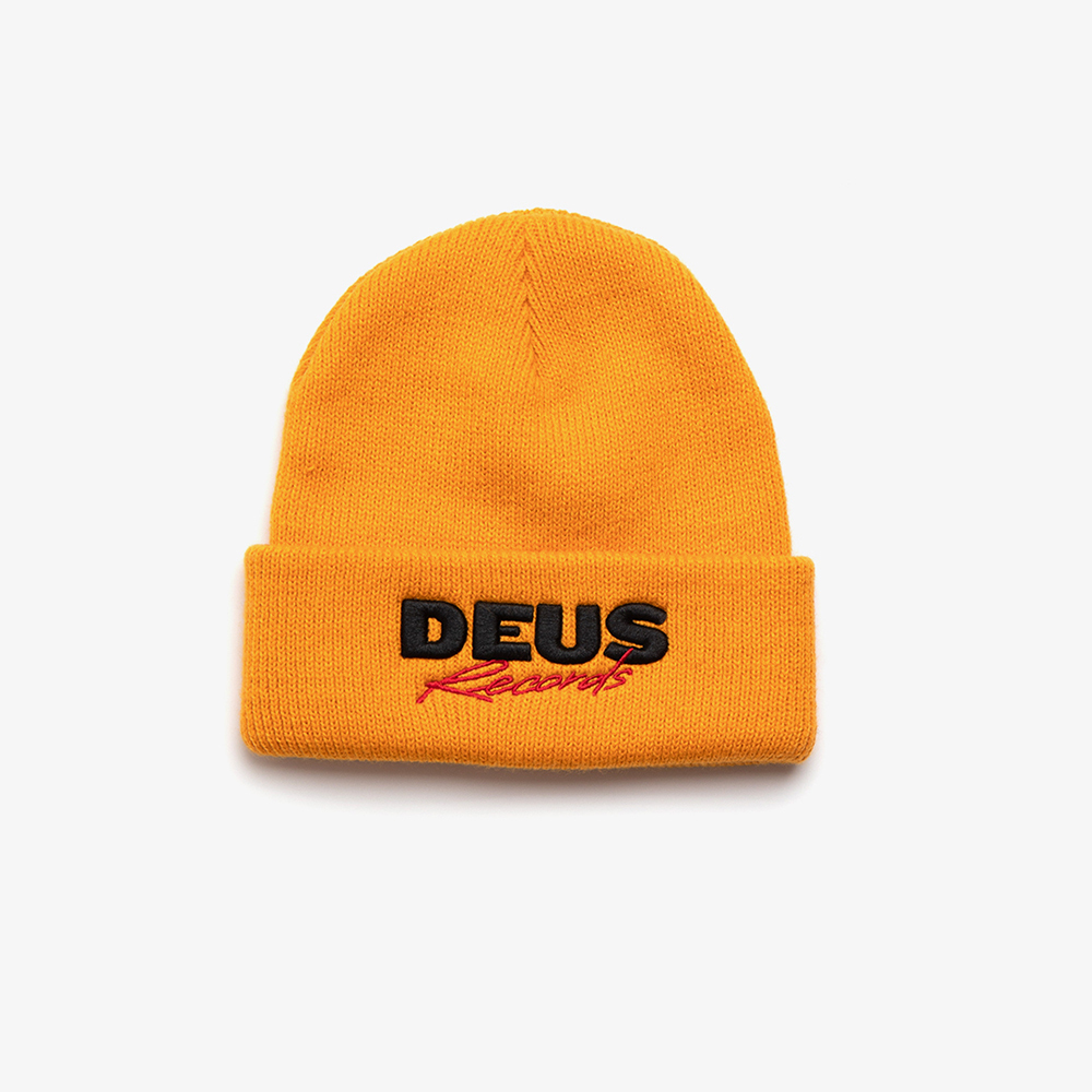 DMF227420.Compact Beanie.Gold.4