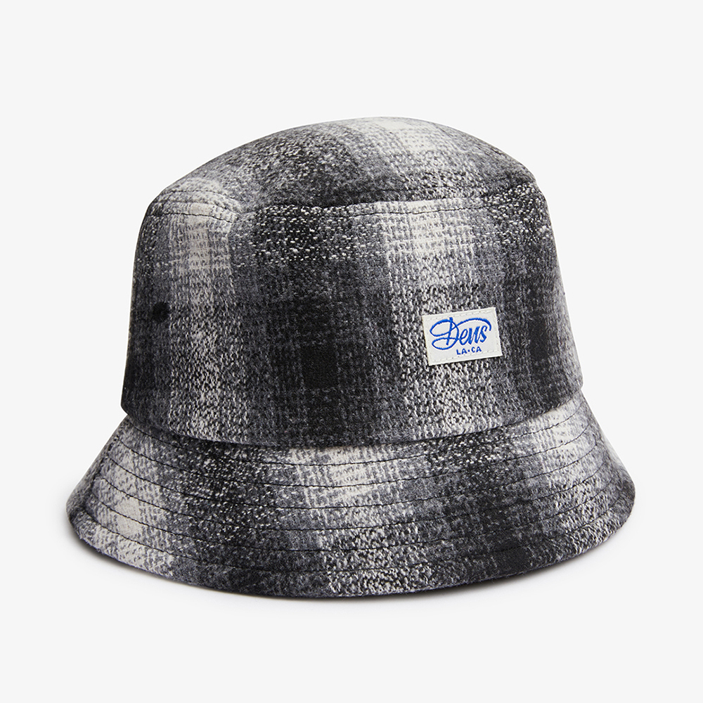 DMW227157.Marcus Bucket.Grey Plaid.4