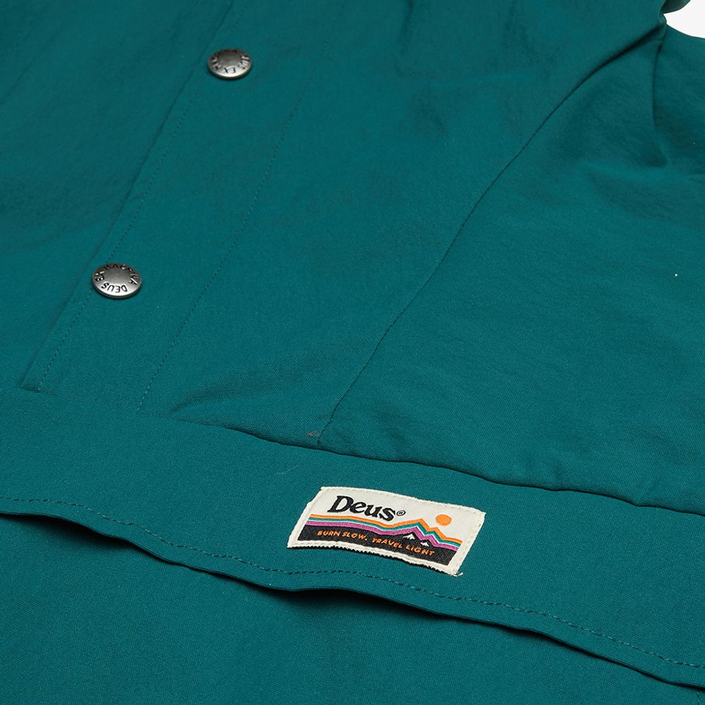 DMF226319.Sierra Anorak.Trek Green.6