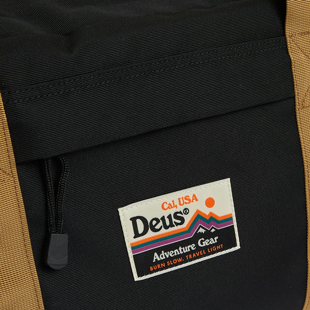 DMF227512.Layover Duffle.Black.6