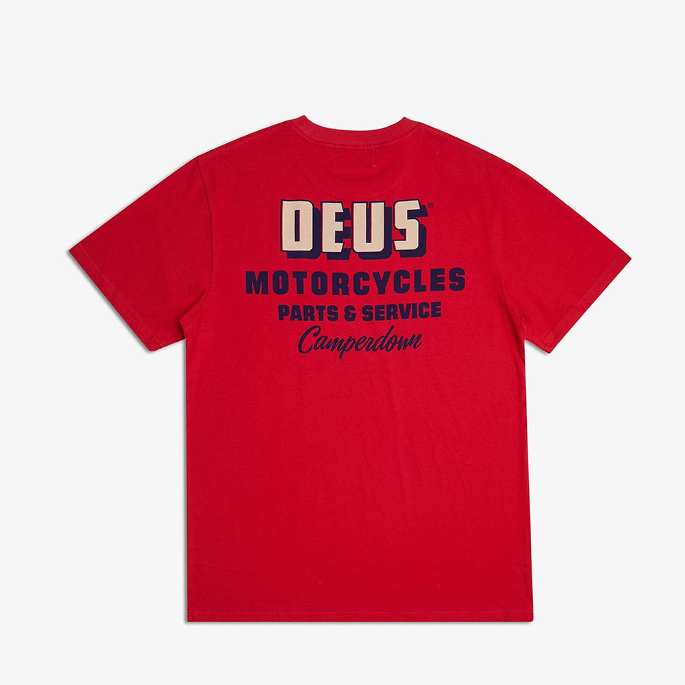 DMP231718B.Unchained Tee.Mars Red.5