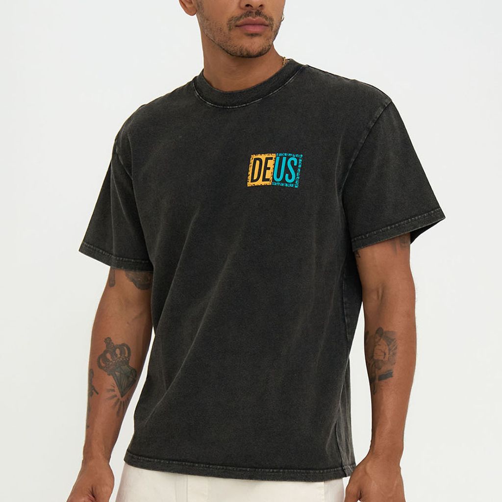 DMF231082B.Lineup Tee.Anthracite.1