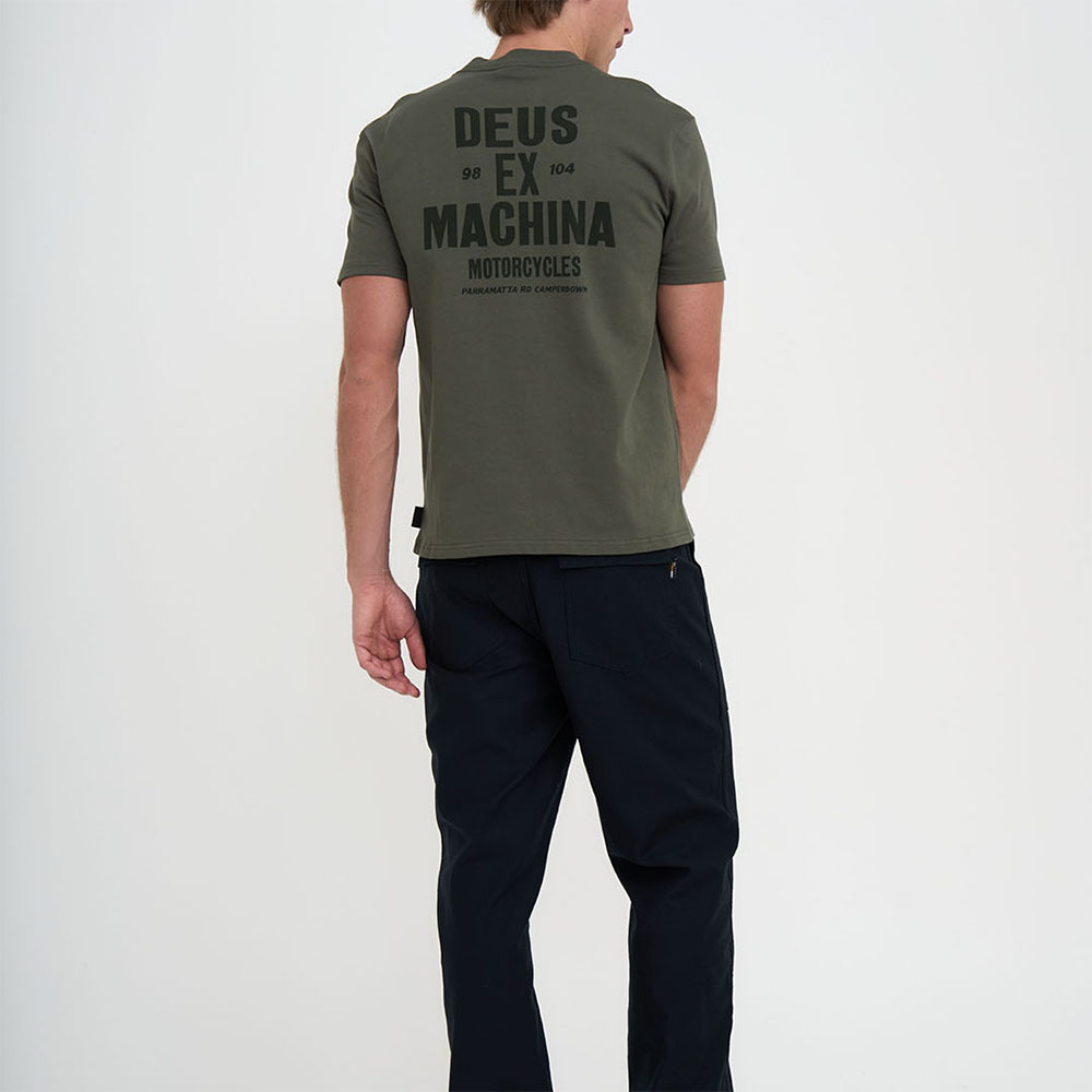 DMF231992A.Accuracy Tee.Olive.3(1)