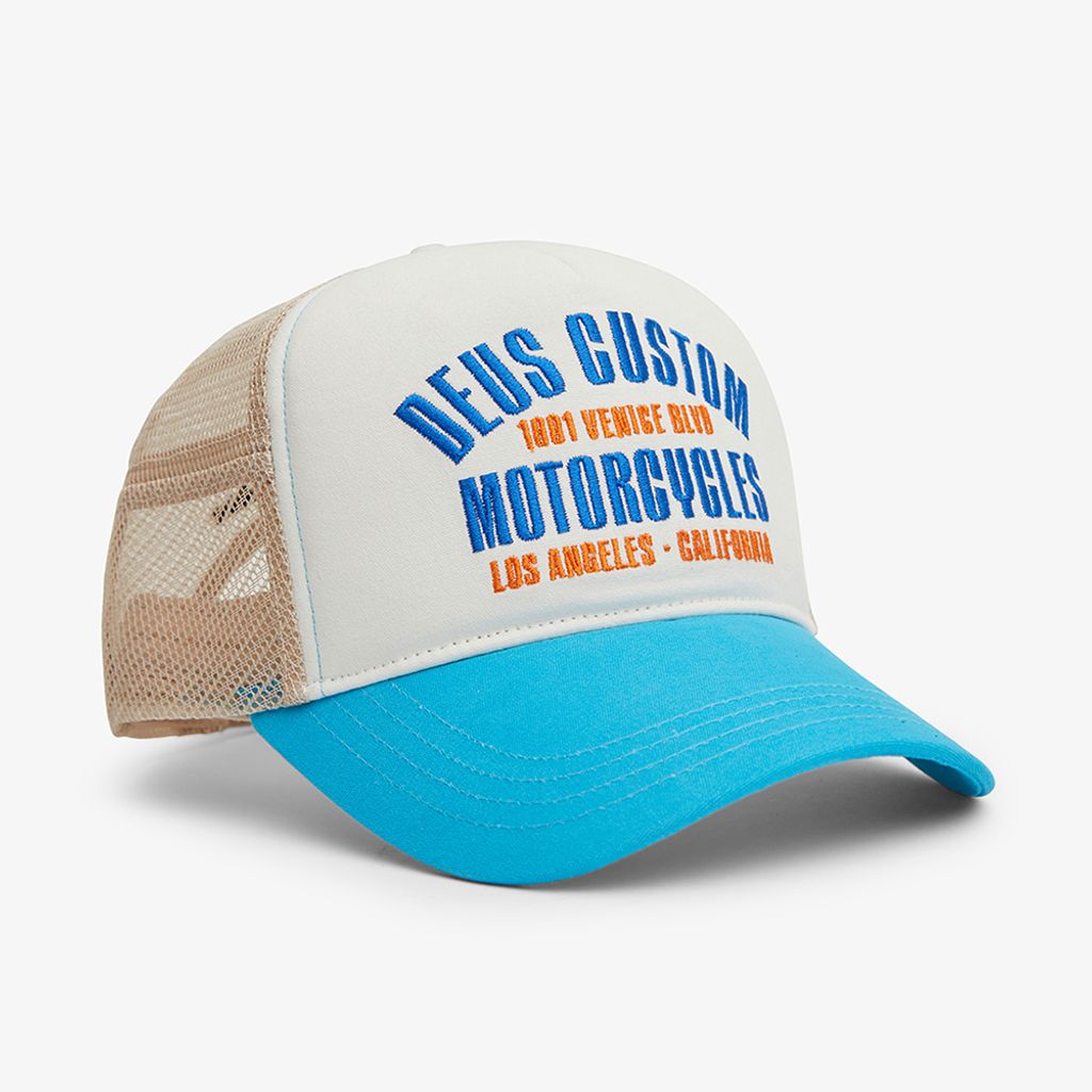 DMF237006.Reggie Trucker.Vintage White.1