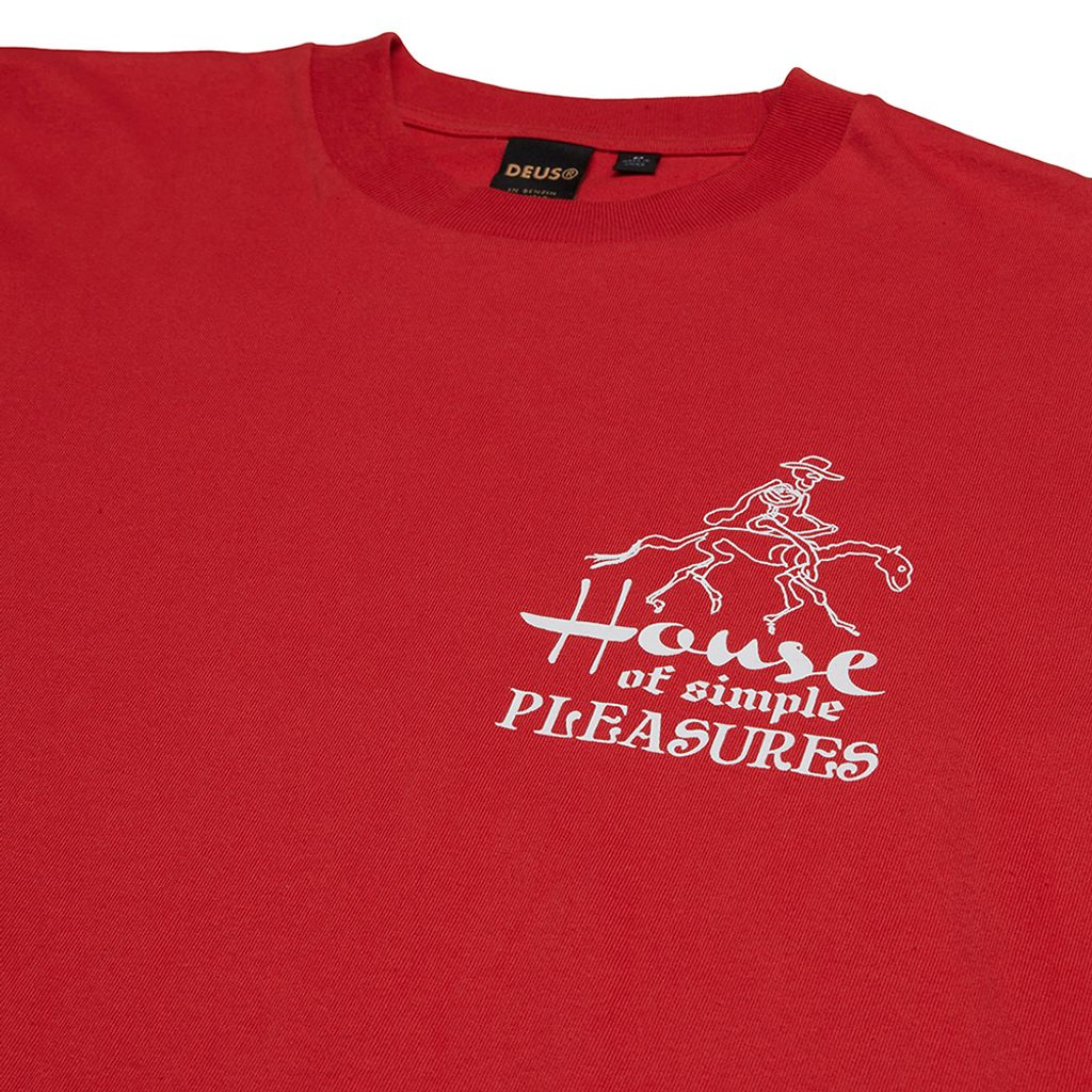 DMF241716A.Camperdown Address Tee.Valiant Red.3