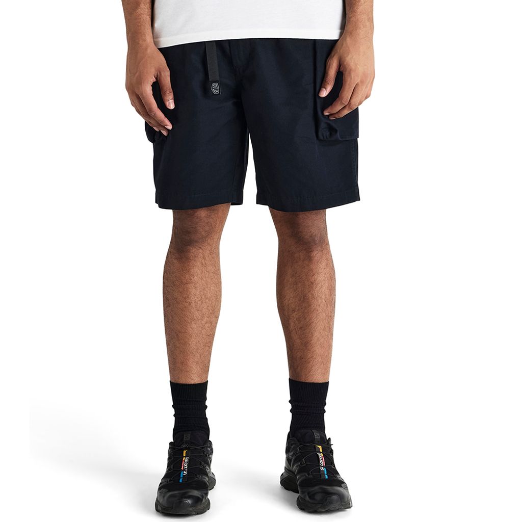 DMP253011-Duck Dive Short-Black-1