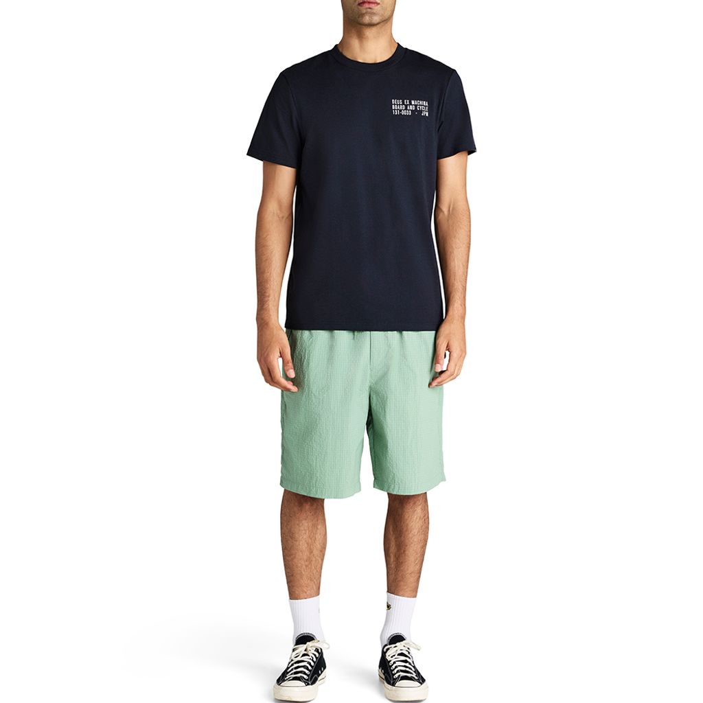 DMP251120B-Recoil Tee-Black-01