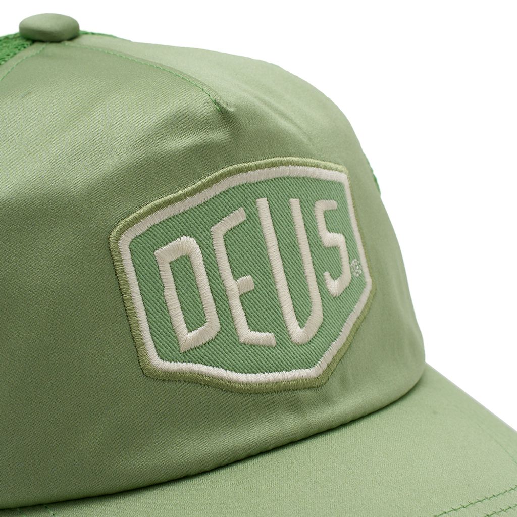 DLP255178-Paris Shield Trucker Cap-Vinyard Green-01