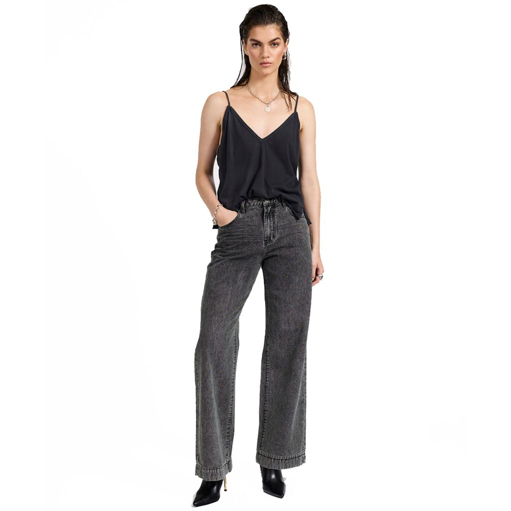 27165_ROCCOGREYBLACK_1