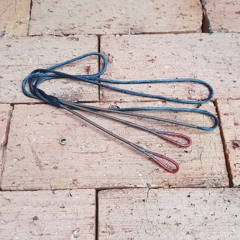 Survival Bow String P1.jpg