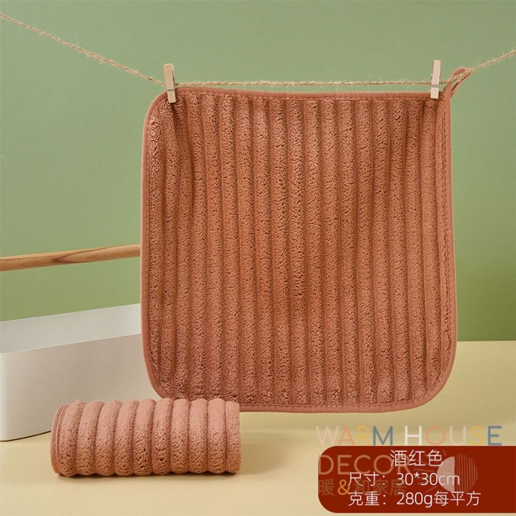 tw-11134207-81ztc-mgnduo1206q2c5