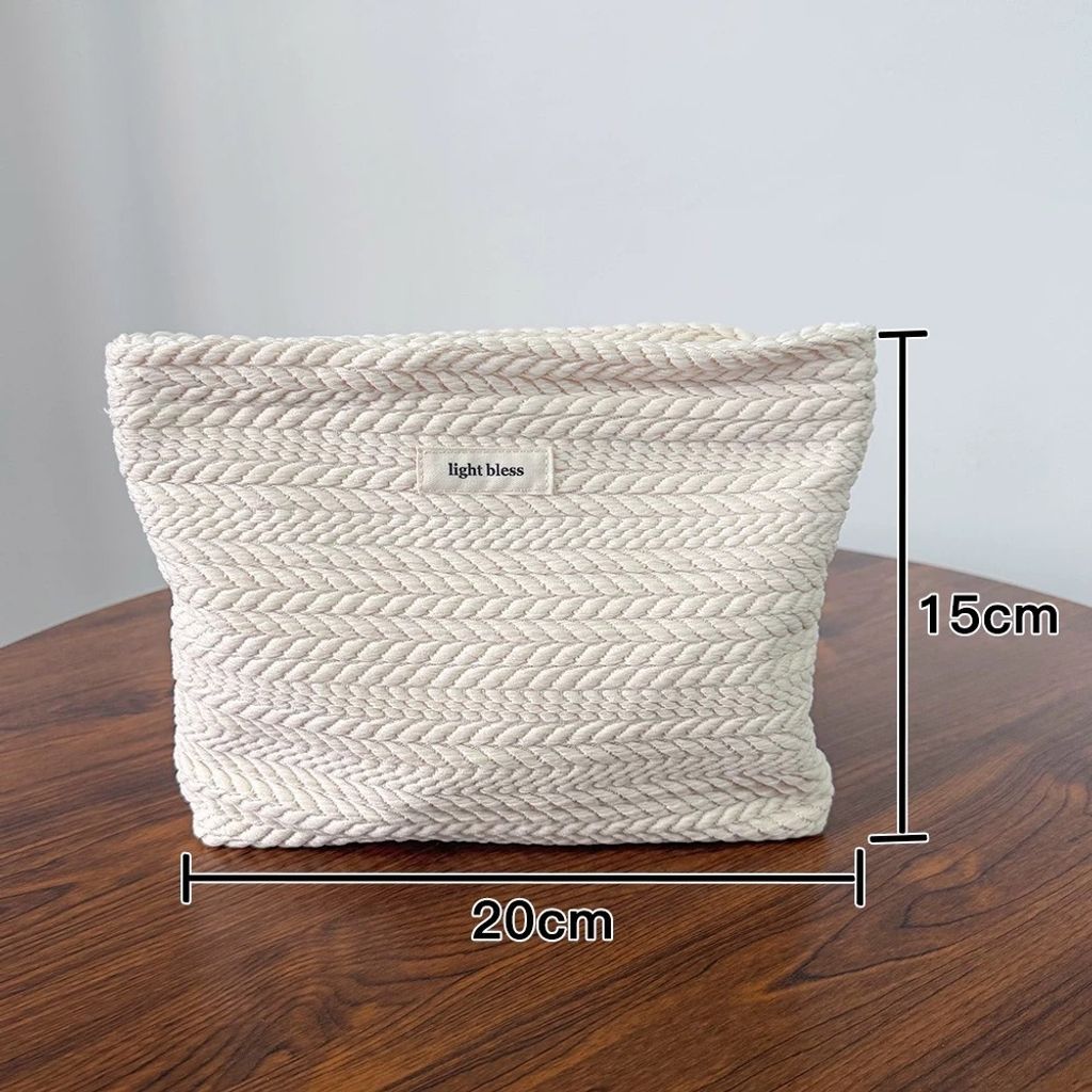 tw-11134207-7ra0h-mcj0gg8e4d34be