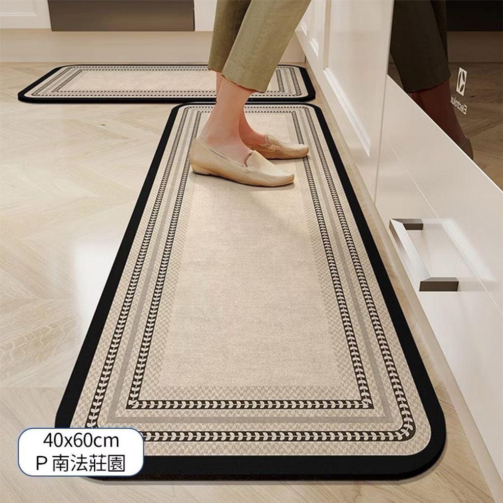 tw-11134207-7rbk3-m7zxr3q3svg990